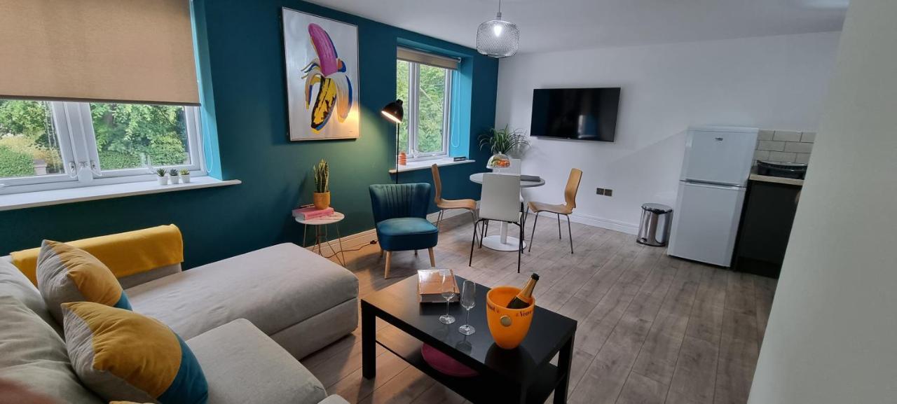 Fab 2Bedroom Apartment- Free Parking, 5Mins From City Centre, Portland Rd Ne2 1Dj 뉴캐슬어폰타인 외부 사진