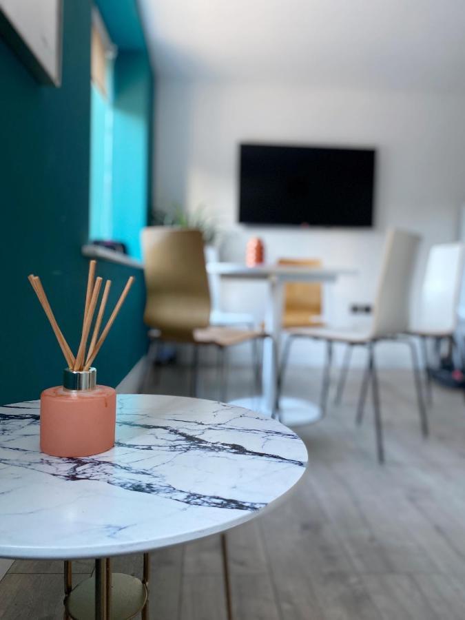 Fab 2Bedroom Apartment- Free Parking, 5Mins From City Centre, Portland Rd Ne2 1Dj 뉴캐슬어폰타인 외부 사진