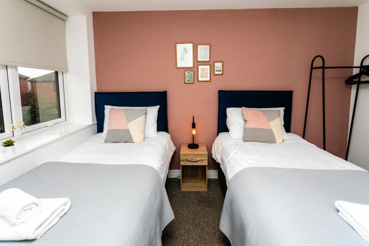 Fab 2Bedroom Apartment- Free Parking, 5Mins From City Centre, Portland Rd Ne2 1Dj 뉴캐슬어폰타인 외부 사진